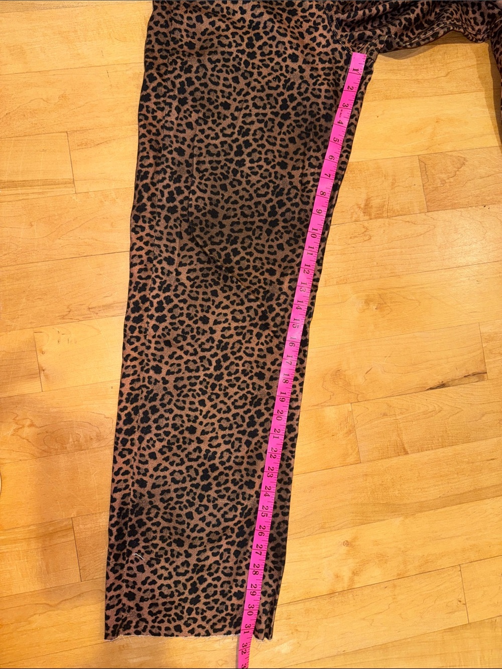 Zara Olive Green Leopard Print Wide Leg Jeans - Picture 9 of 10